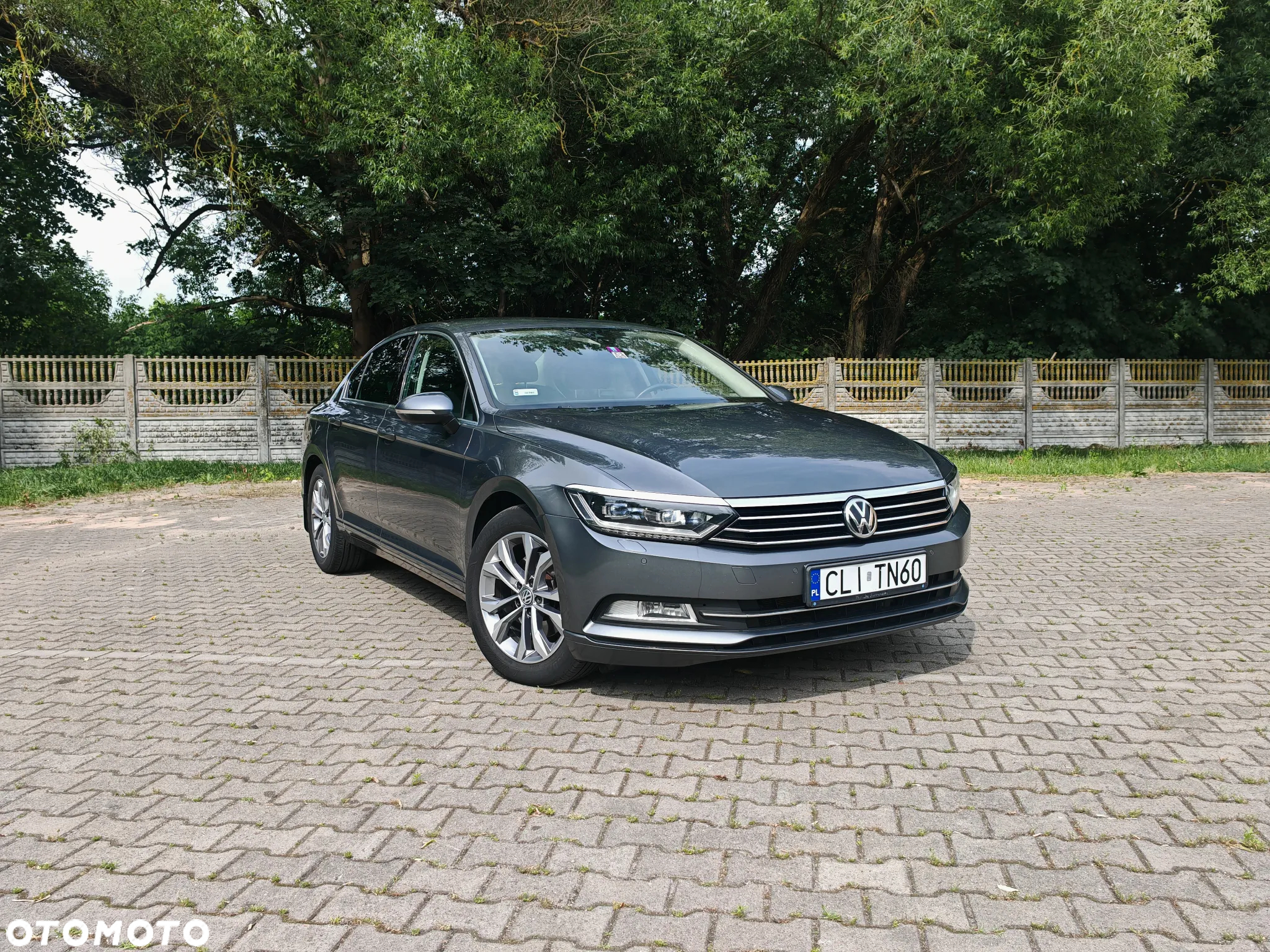 Volkswagen Passat 2.0 TDI BMT Comfortline - 8