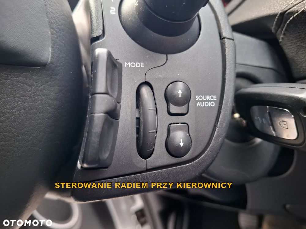 Renault Clio 1.2 16V TCE Dwudziestka - 19