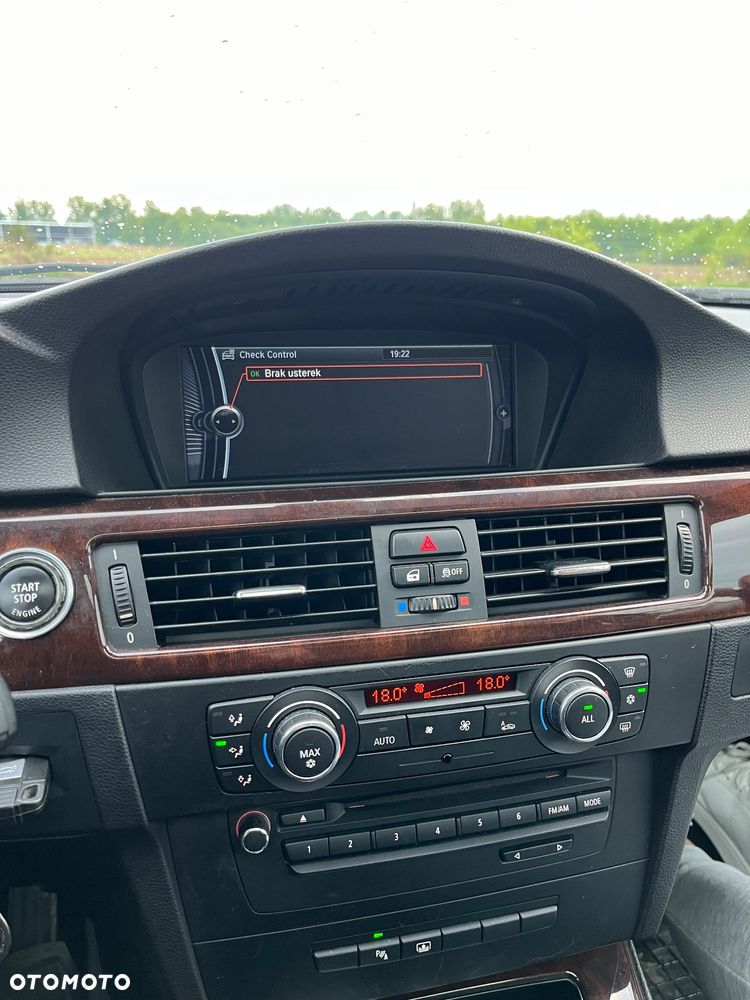 BMW Seria 3 335i M Sport Edition - 13
