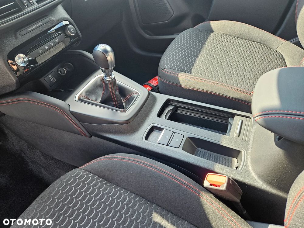 Ford Kuga 1.5 EcoBoost FWD ST-Line - 22
