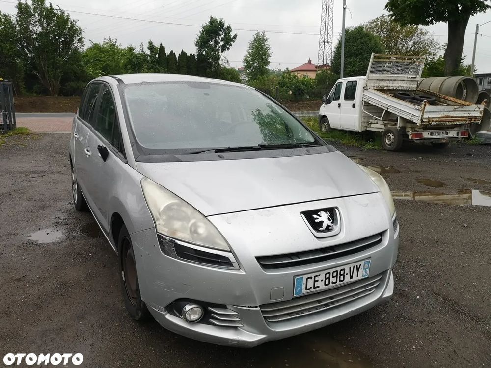 Peugeot 5008 1.6 HDi Premium - 13