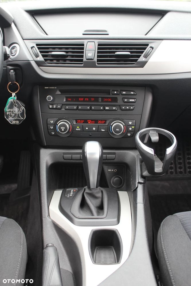BMW X1 sDrive18i - 30