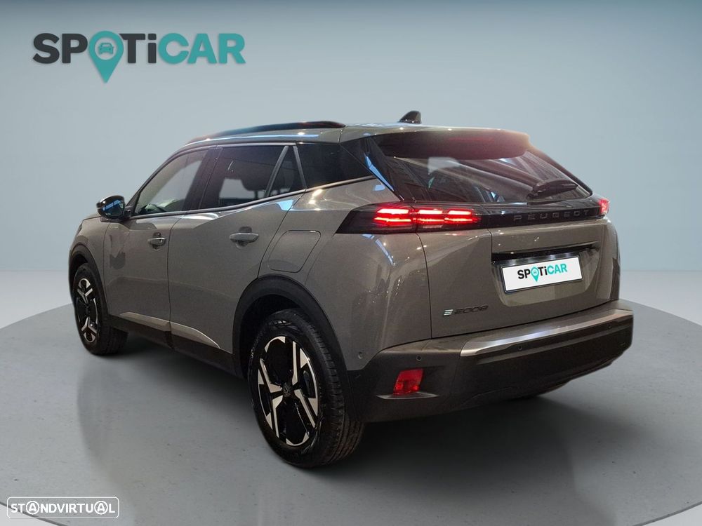 Peugeot e-2008 54 kWh Allure - 6