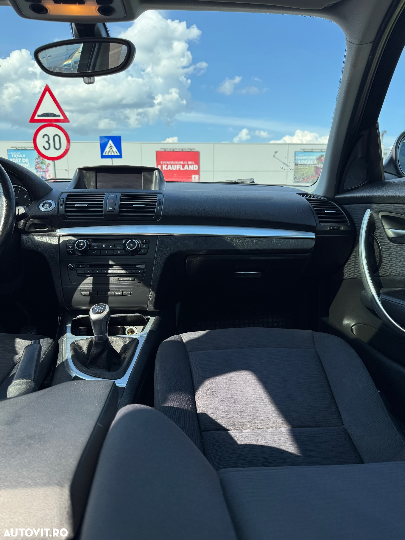 BMW Seria 1 116i - 13