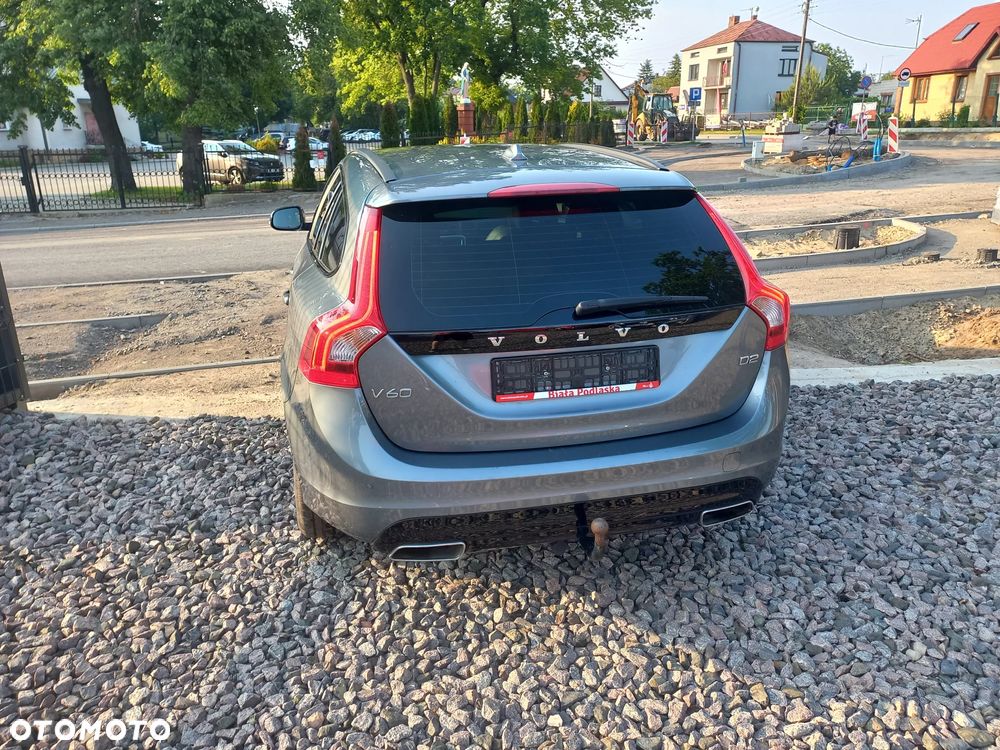 Volvo V60 D2 Drive-E Dynamic Edition (Kinetic) - 4