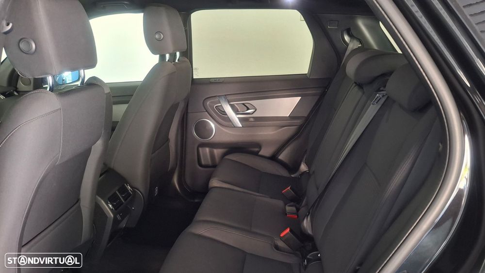 Land Rover Discovery Sport - 10