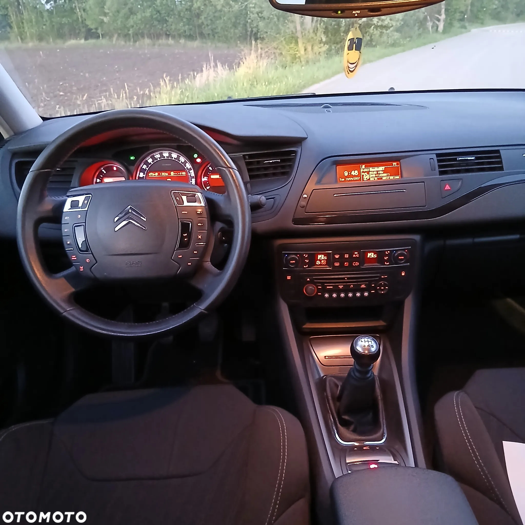 Citroën C5 2.0 HDi Confort - 9
