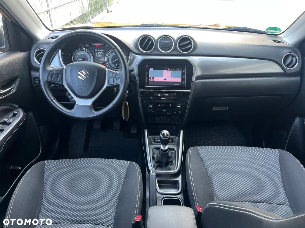 Suzuki Vitara 1.4 Boosterjet Premium 2WD - 25