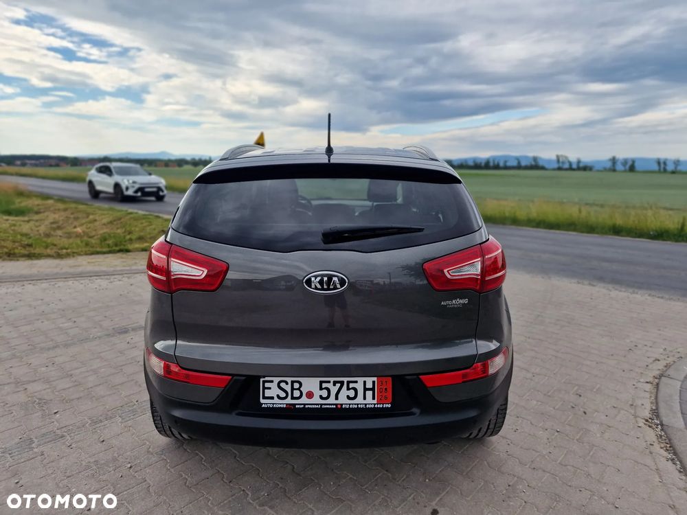 Kia Sportage 1.7 CRDI 2WD ISG Dream-Team Edition - 12