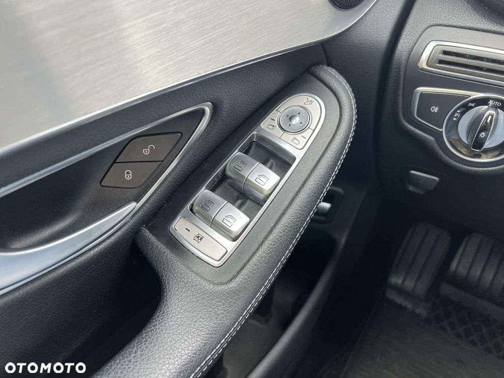 Mercedes-Benz GLC 220 d 4-Matic - 27