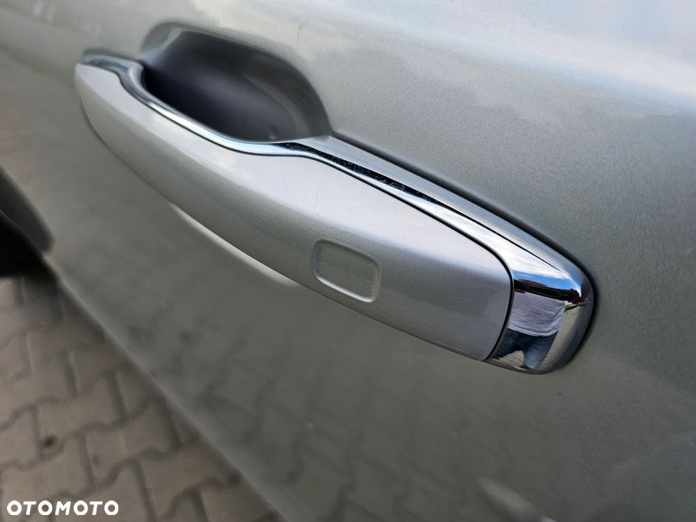 Volvo XC 90 D5 AWD Geartronic Kinetic - 22