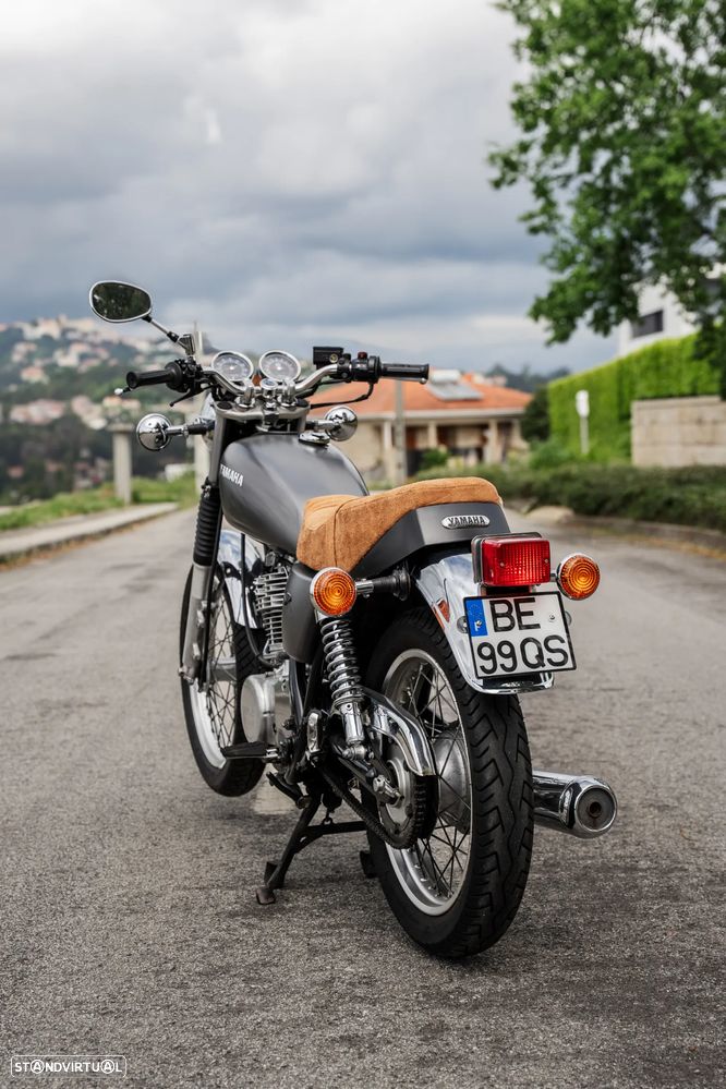 Yamaha SR 400 - 8
