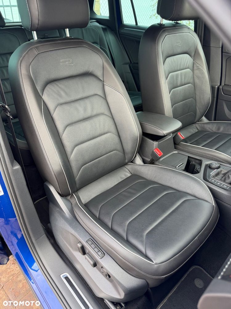 Volkswagen Tiguan 2.0 TDI SCR 4MotION DSG R-Line - 22
