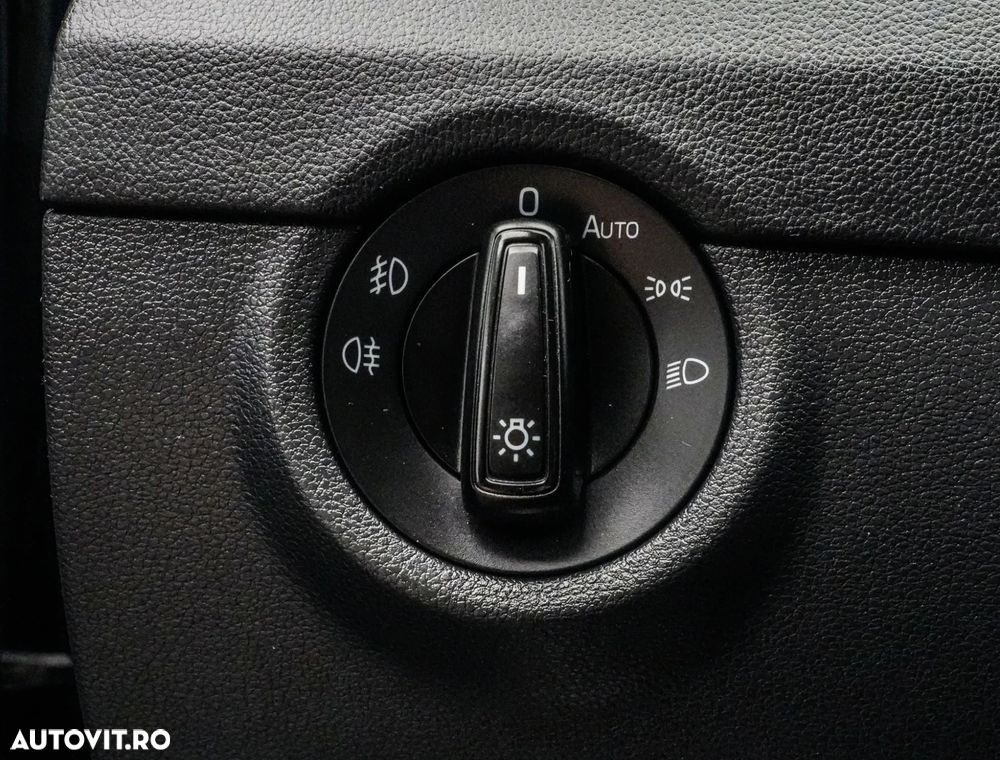 Skoda Octavia 1.6 TDI Premium Edition - 23
