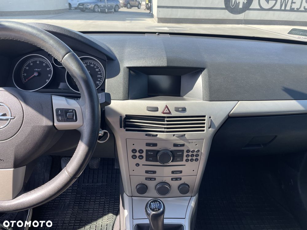 Opel Astra - 17