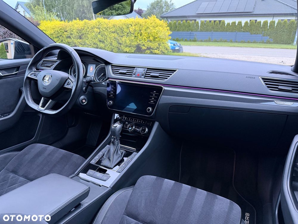 Skoda Superb 2.0 TSI 4x4 Sportline DSG - 21