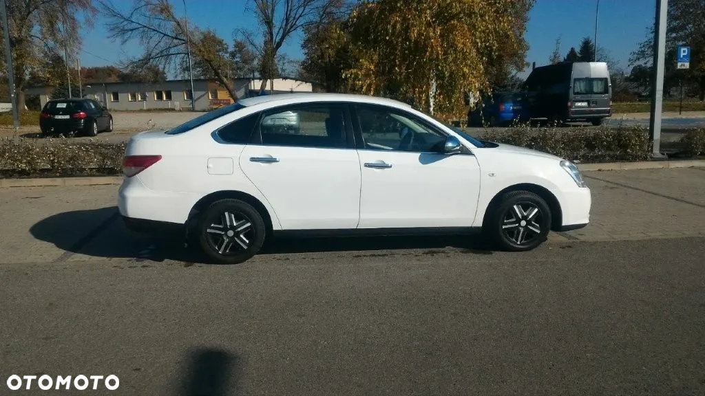 Nissan Almera - 13