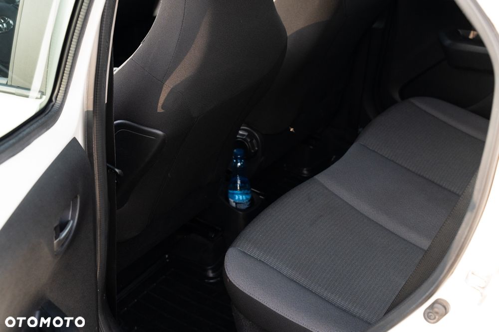 Toyota Aygo x-play - 30