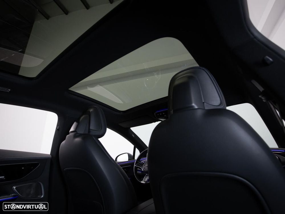 Mercedes-Benz EQE 350 Electric Art - 16
