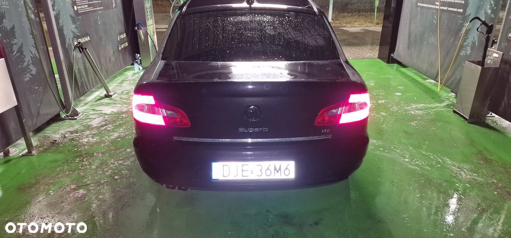 Skoda Superb 2.0 TDI Ambition DSG - 12
