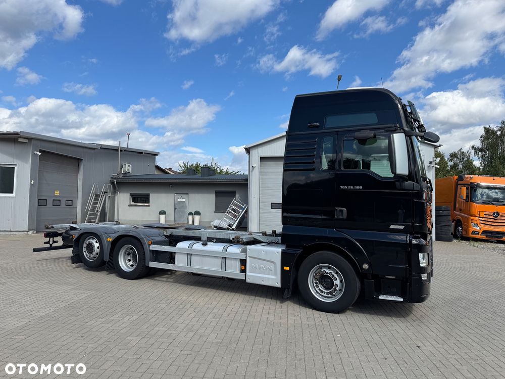 MAN TGX - 12