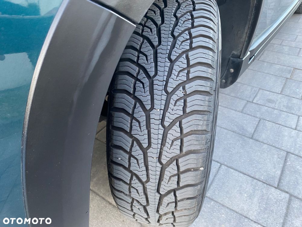 Peugeot 2008 BlueHDi 100 STOP & START Allure - 9