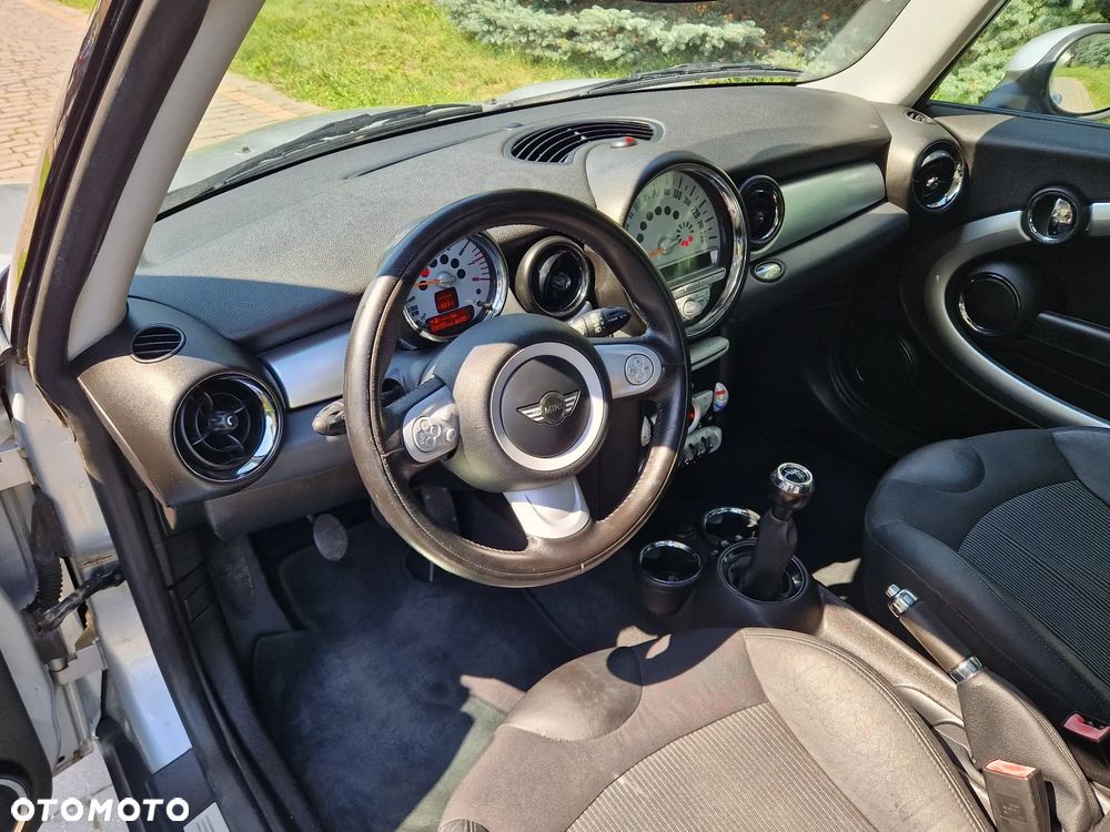 MINI Cooper 50 Camden - 20