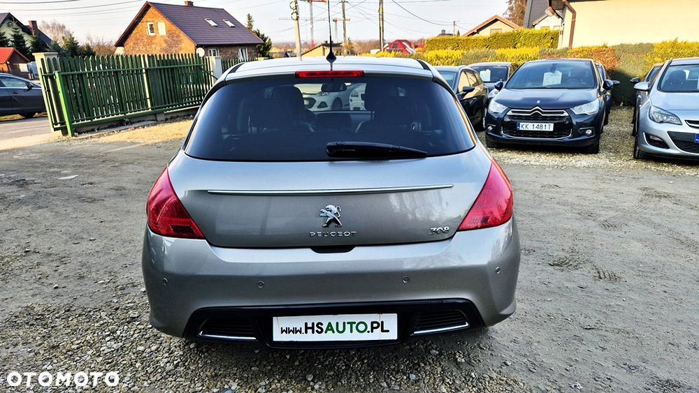 Peugeot 308 1.6 Premium Plus - 16