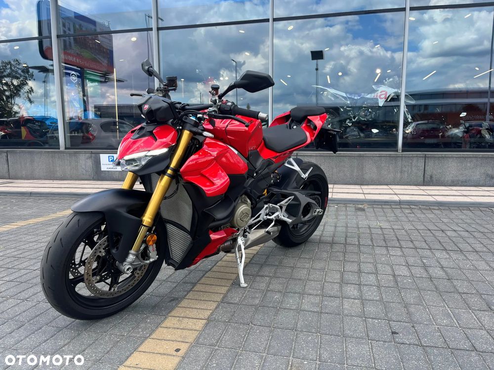 Ducati Streetfighter V4 - 1