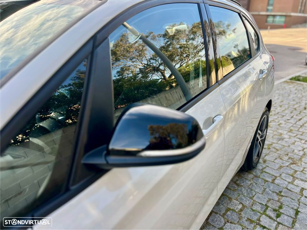 BMW 218 Active Tourer i Sport Line - 17