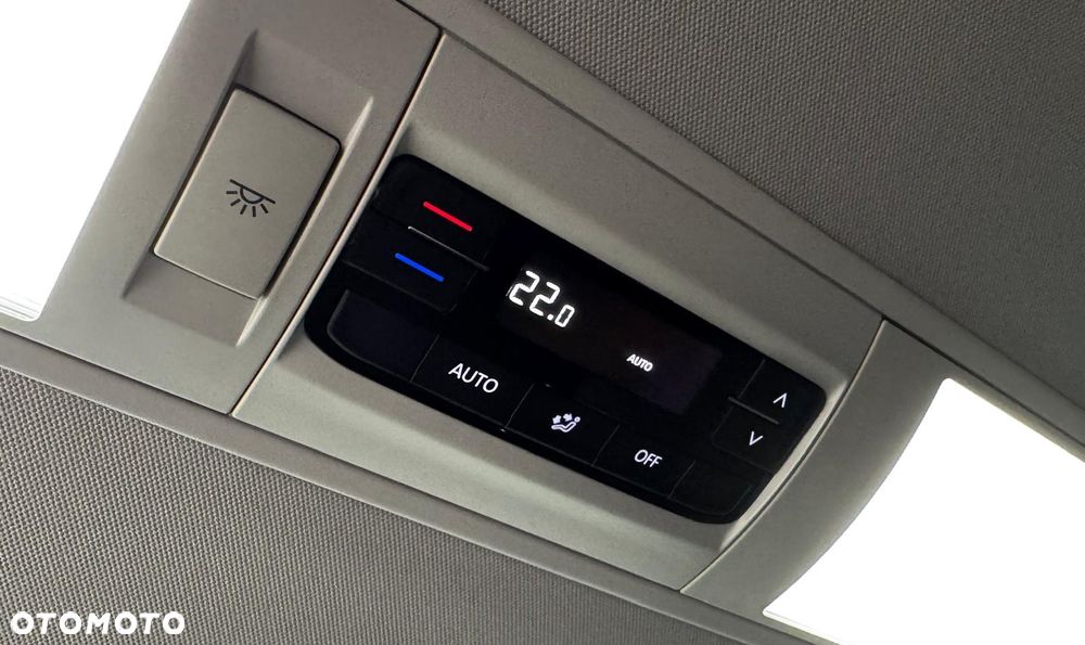 Volkswagen Caravelle 6.1 2.0 TDI L2 Highline DSG - 27