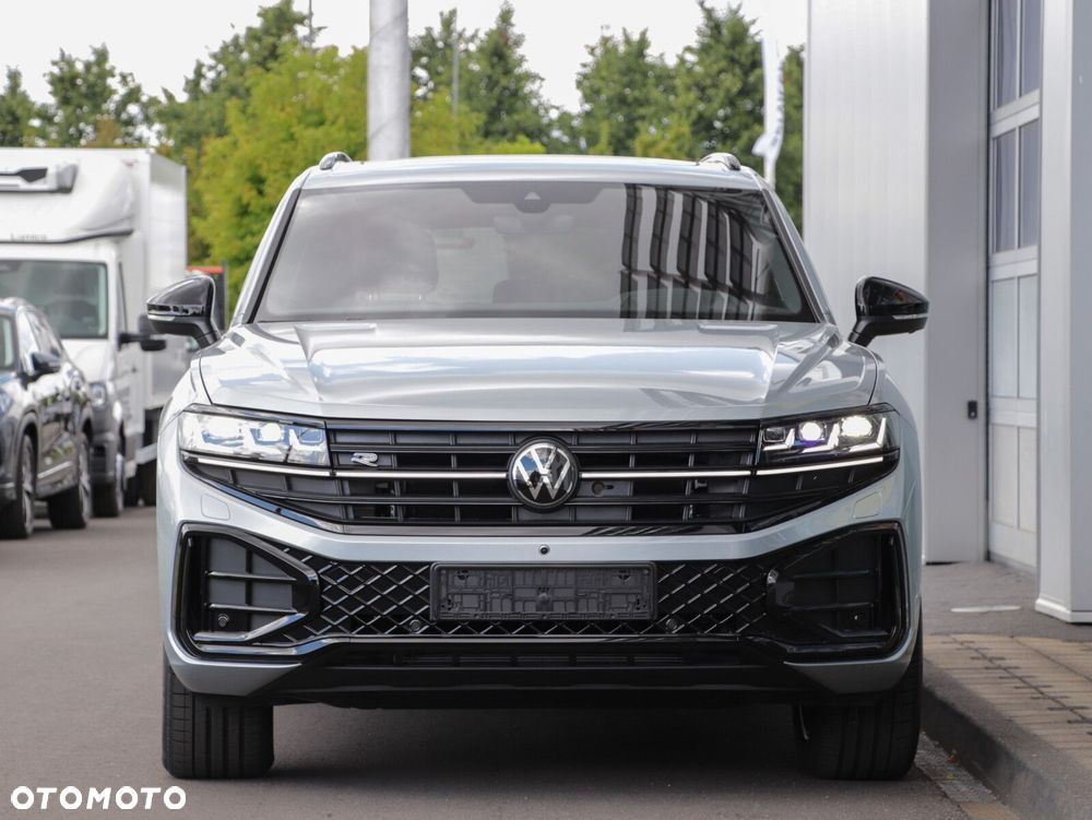 Volkswagen Touareg - 7