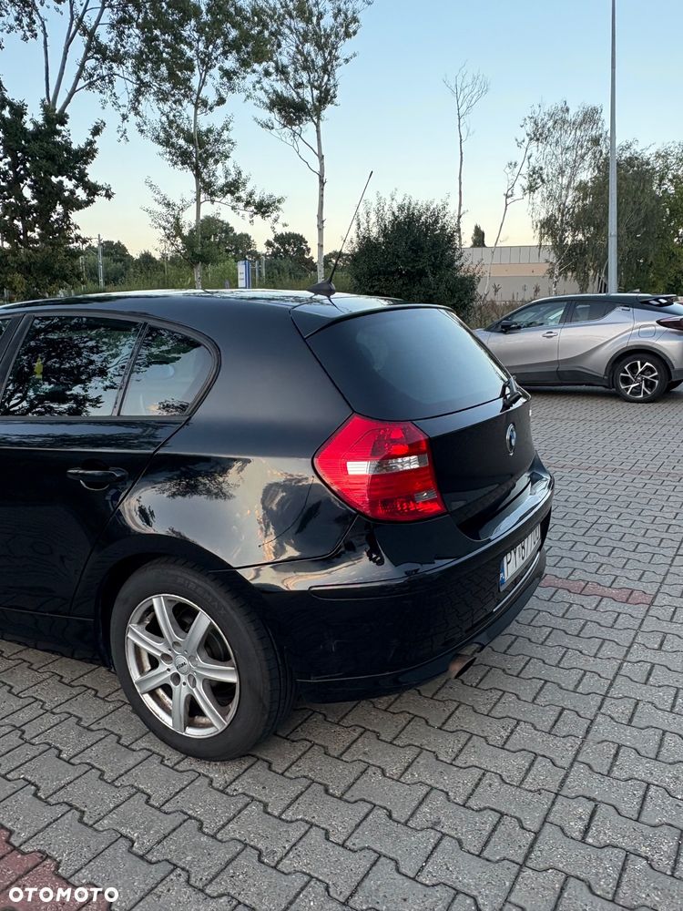 BMW Seria 1 116i - 4