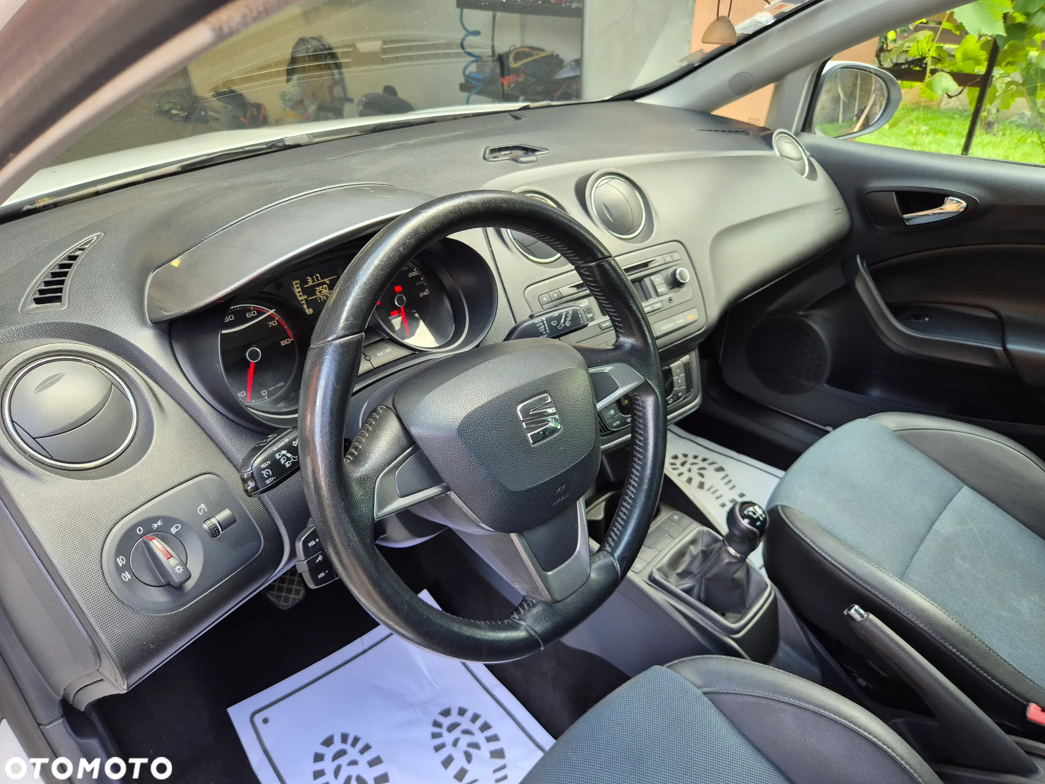 Seat Ibiza 1.2 TSI i-Tech - 36