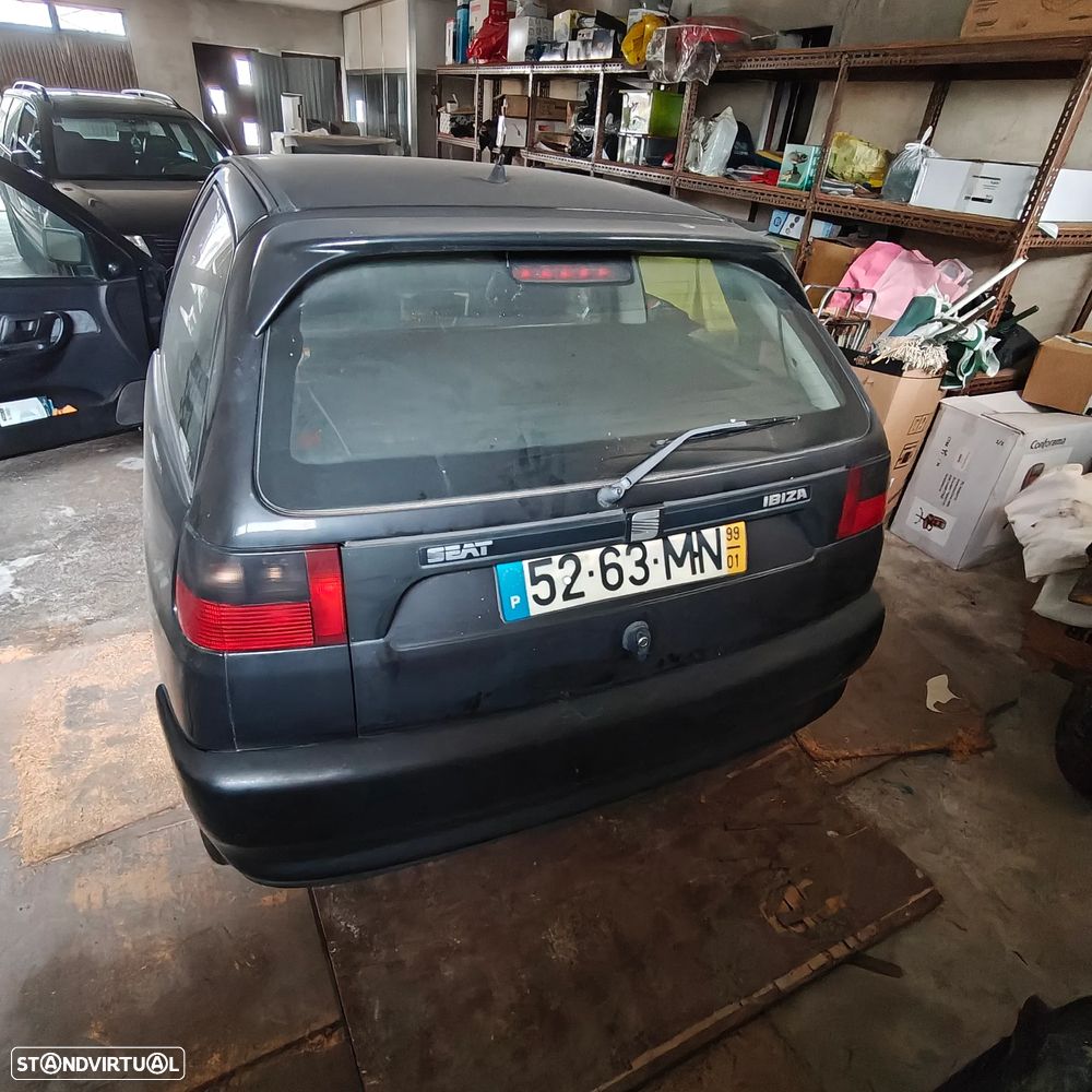 SEAT Ibiza 1.9 D Latino - 5