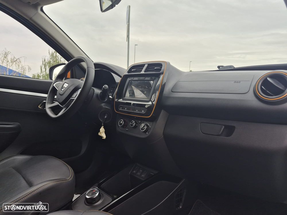 Dacia Spring Comfort Plus - 12