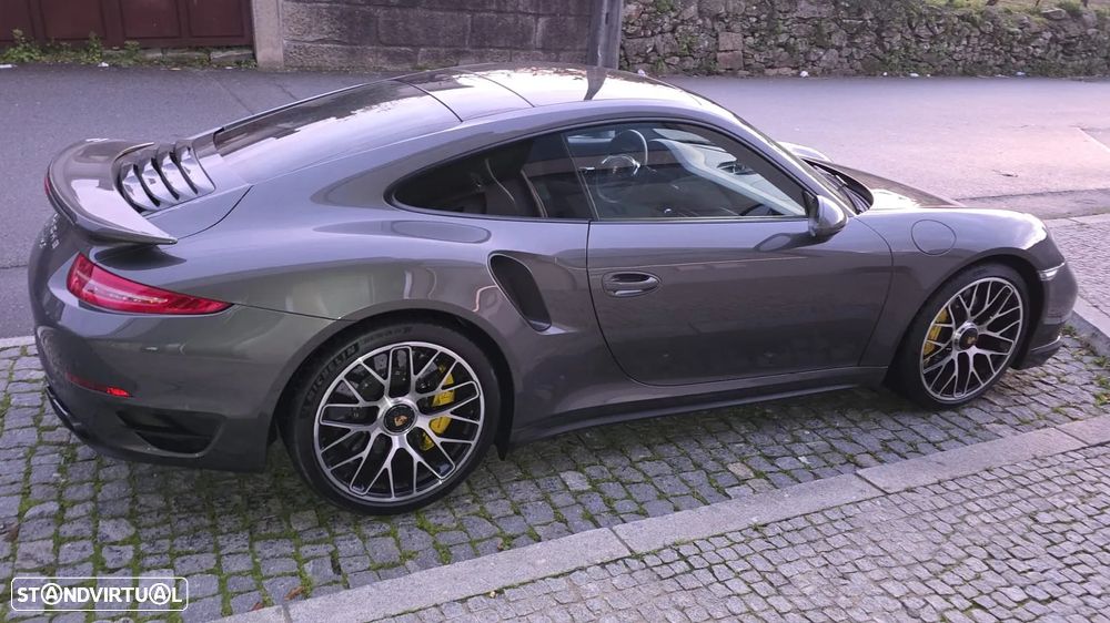 Porsche 911 (991) Turbo S PDK - 2
