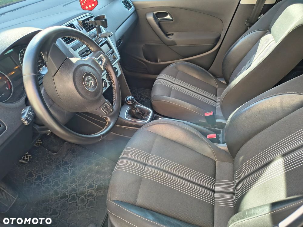 Volkswagen Polo - 13