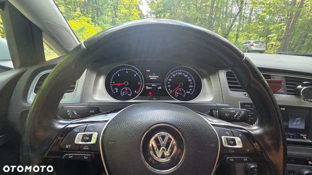 Volkswagen Golf 1.6 TDI BlueMotion Trendline - 9