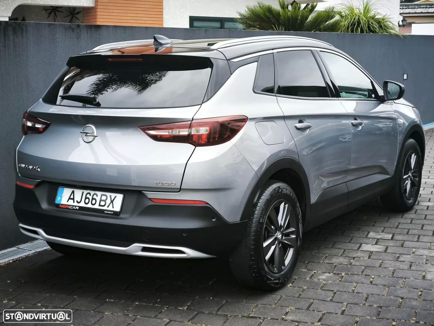 Opel Grandland X 1.2 S&S 120 Anos - 3