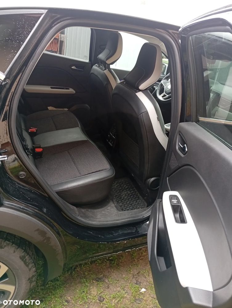 Renault Captur TCe Mild Hybrid 140 EDC GPF EVOLUTION - 11