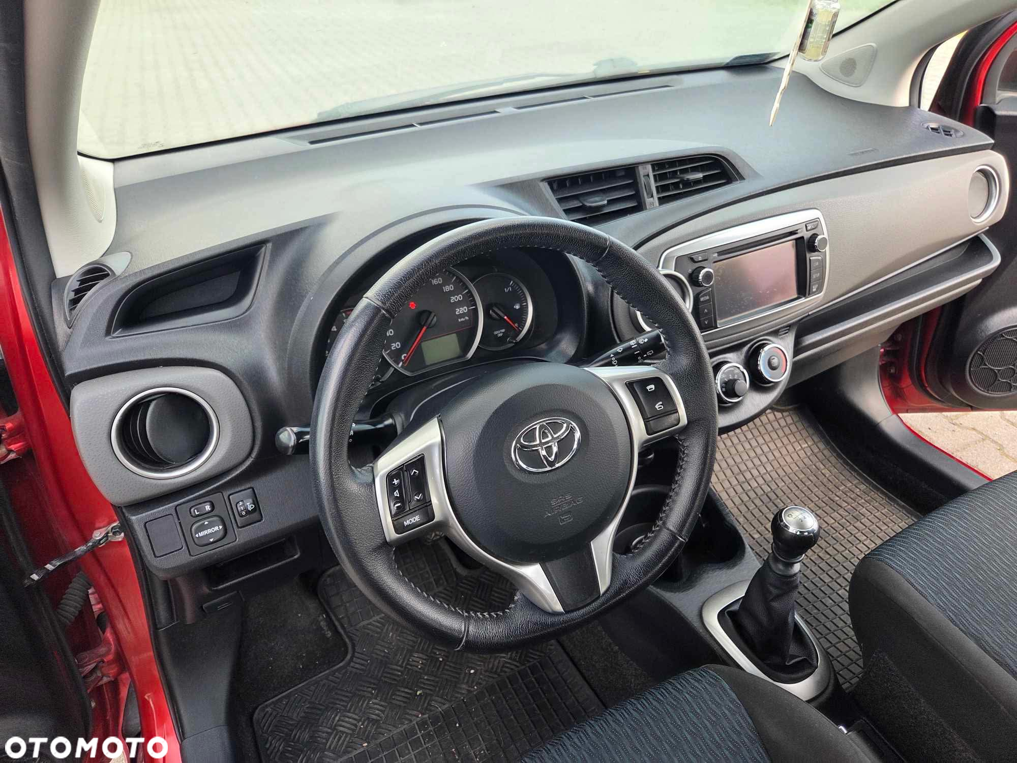 Toyota Yaris 1.4 D-4D Edition - 14