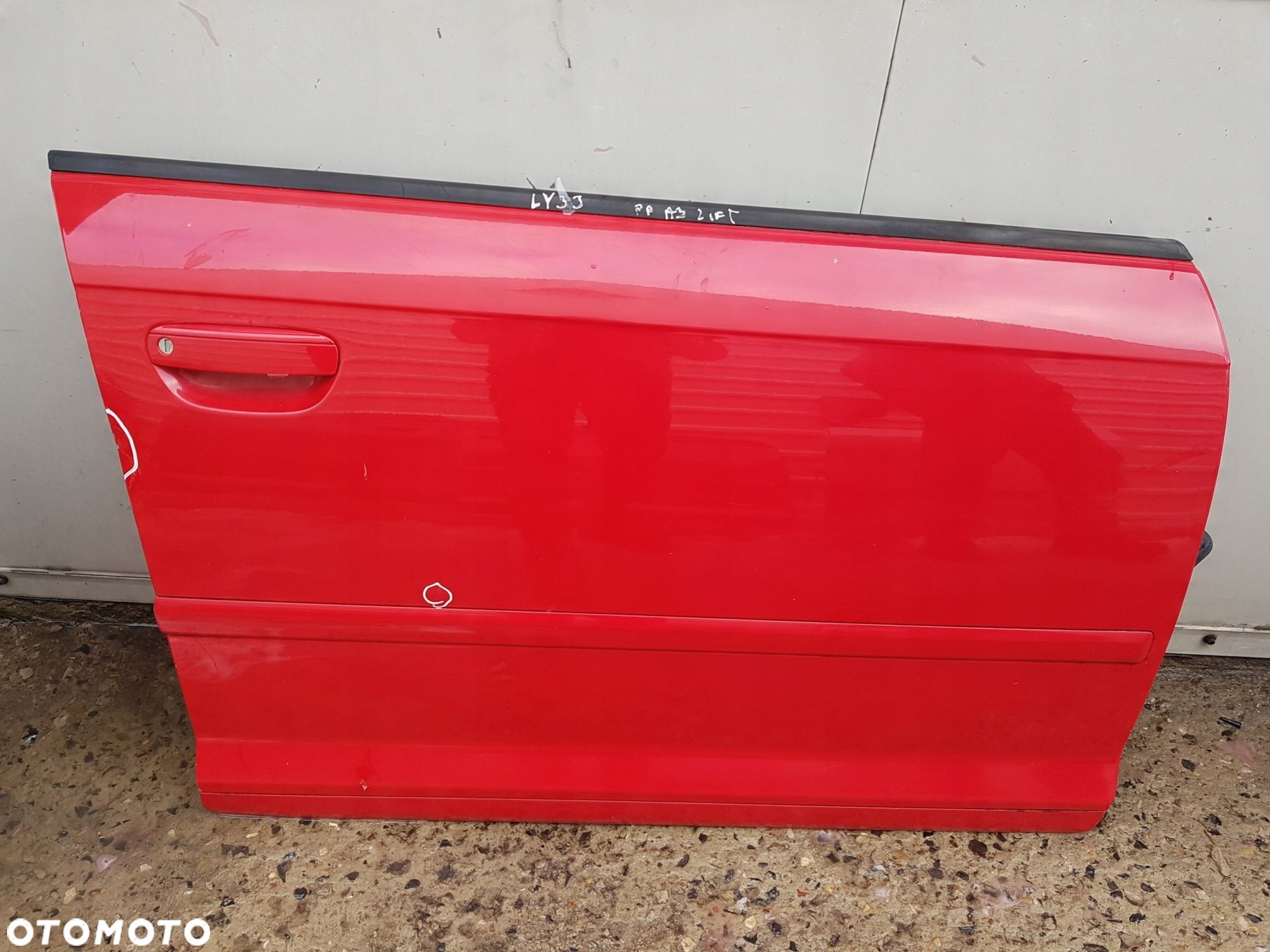 AUDI A3 8P 04-12r DRZWI PRAWE PRZÓD LY3J 5D - 1