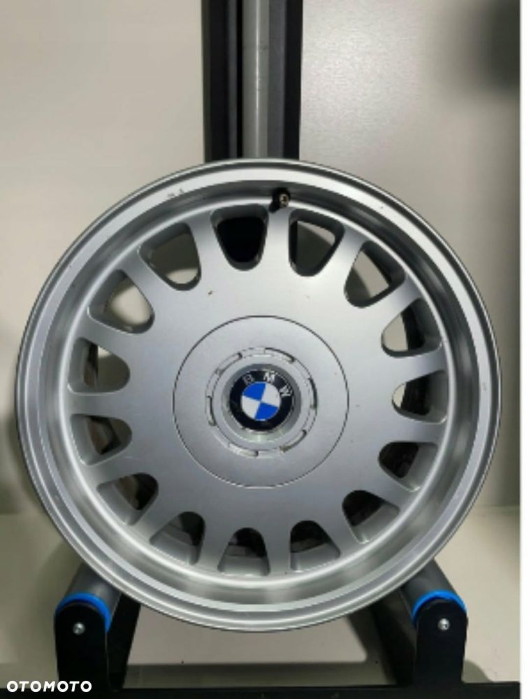 BMW Seria 7 740i V8 - 22