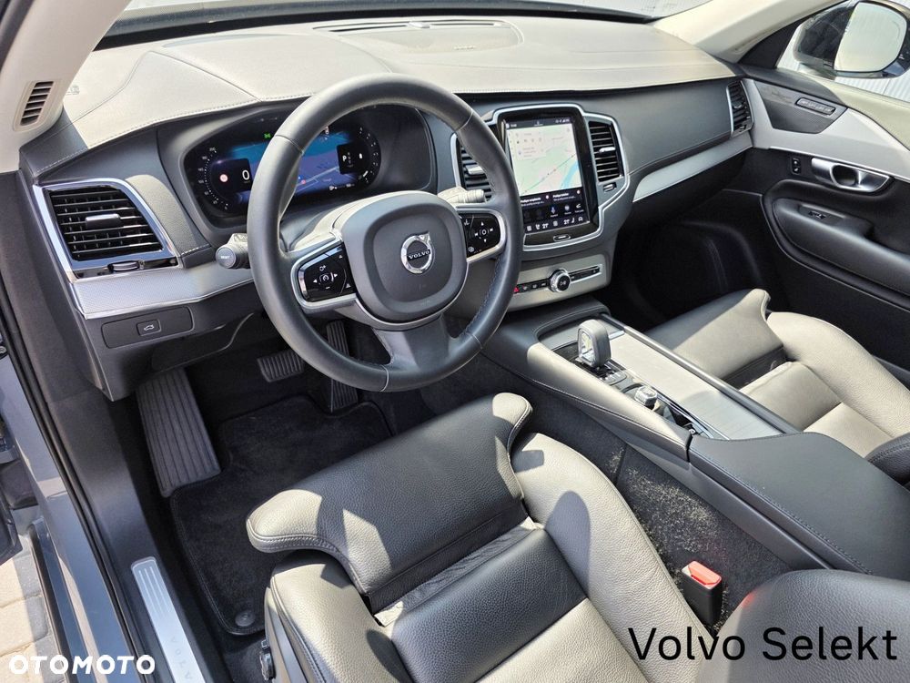 Volvo XC 90 - 13