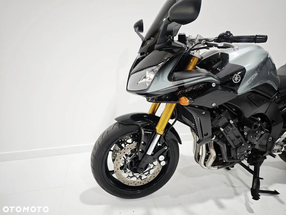 Yamaha FZ - 15