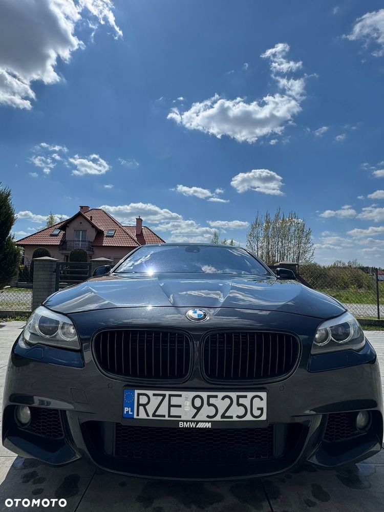 BMW Seria 5 550i xDrive Sport-Aut - 5