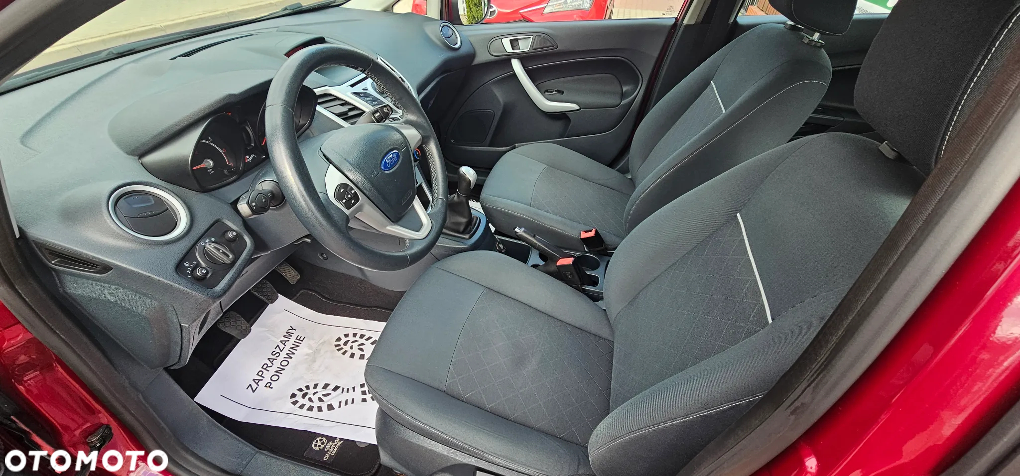 Ford Fiesta 1.25 Champions Edition - 12