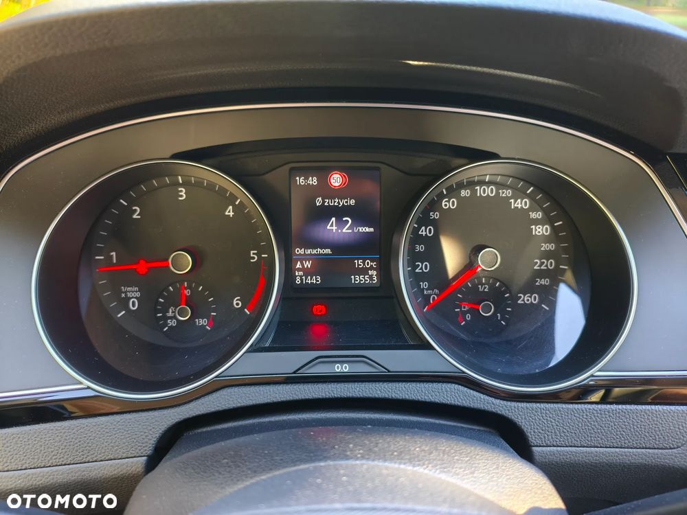 Volkswagen Passat 2.0 TDI EVO Business - 16
