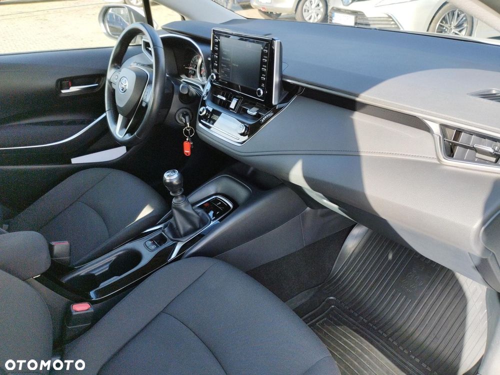 Toyota Corolla - 9
